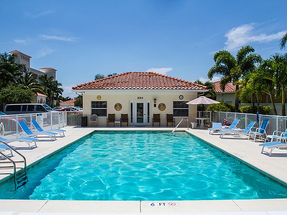 3rd image of 551 Casa Bella Dr Unit 202