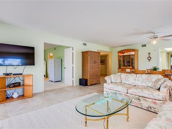 5th image of 6371 Pelican Bay Blvd #1N1