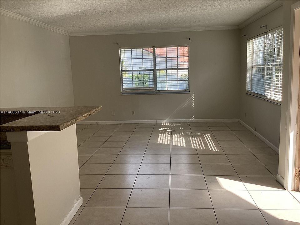 1st image of 4221 NW 115th Ave #4221