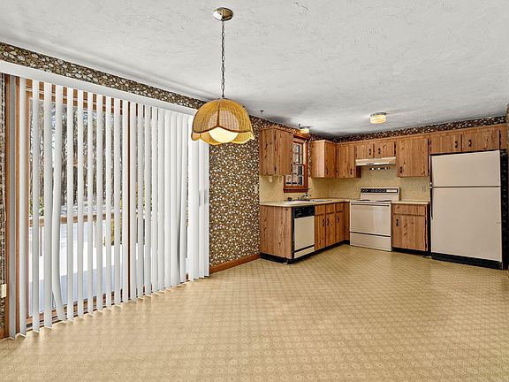 4th image of 16 Birch Drive