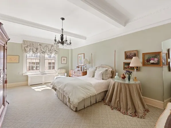 885 Park Avenue image 6 of 10