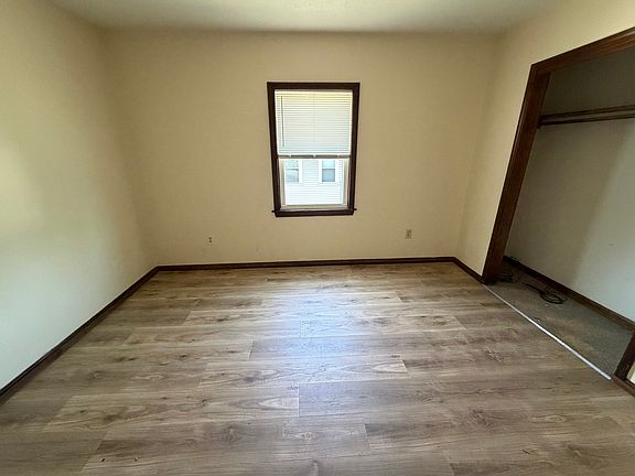 4th image of 319 Main St #2/3