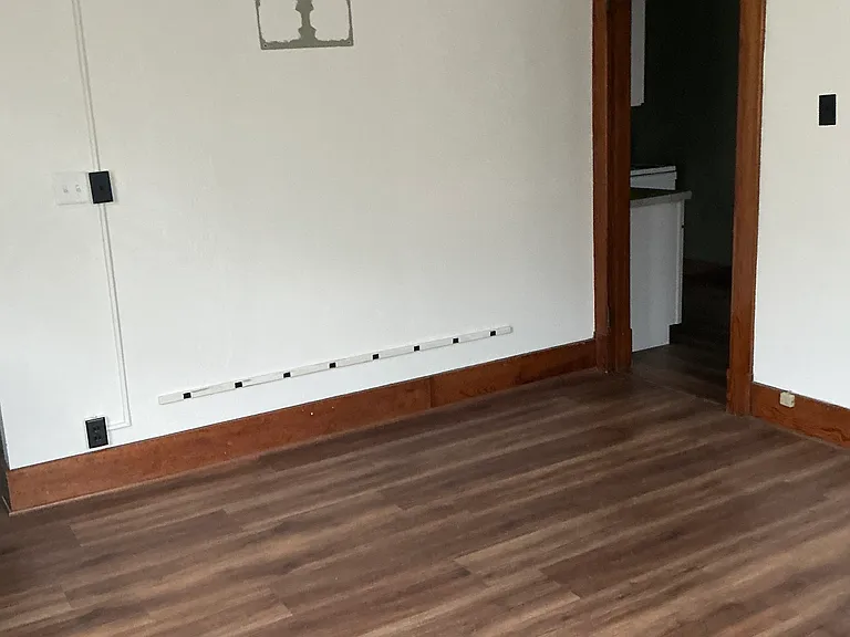 215 N Main Ave #202 — Photo 3