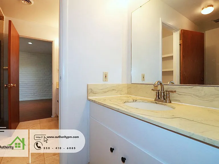 8807 Deschutes Rd — Photo 24