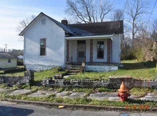 204 Columbian Ave, Mount Pleasant, TN 38474