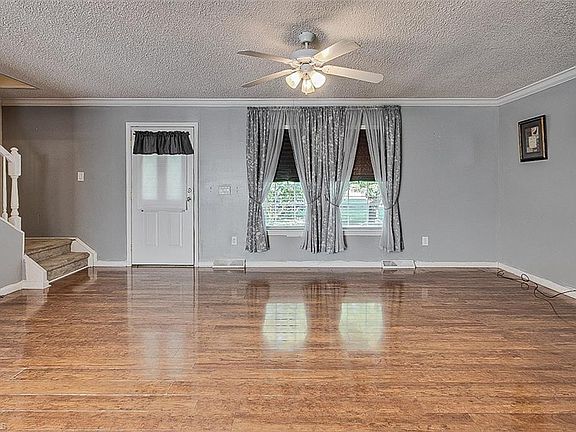 3rd image of 5407 Randleman Rd