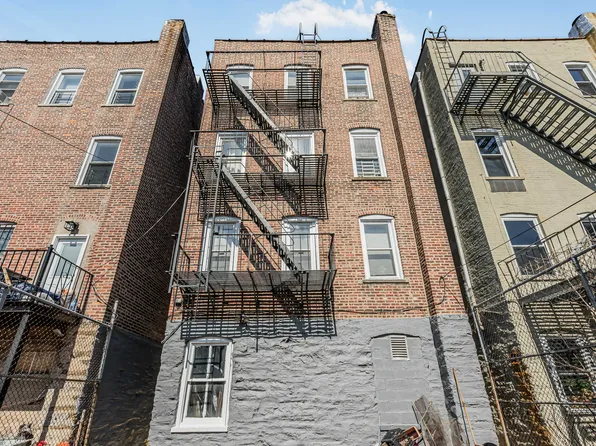 2884 Valentine Avenue image 24 of 26