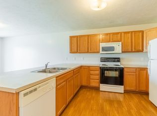 7200-7204 Dorchester Ct, Lincoln, NE 68521