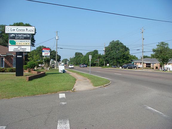 4th image of 2205 La Vista Ave