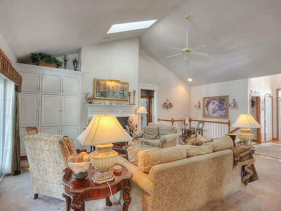 4th image of 6490 Ganton Pl
