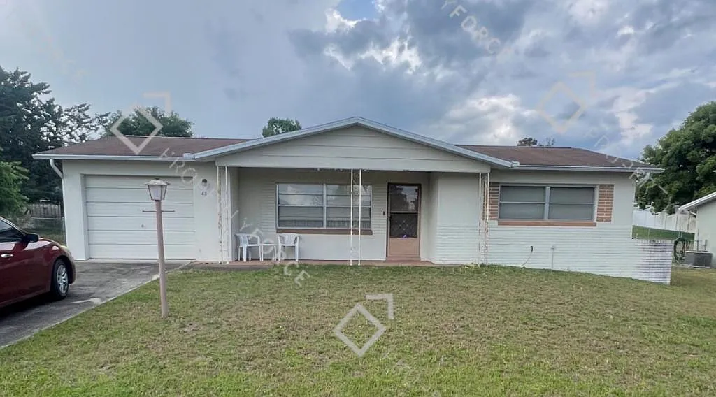 48 S Lucille St — Photo 1