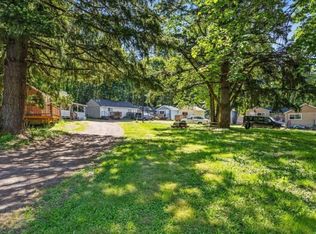 105 Front St S #4, Detroit, OR 97342