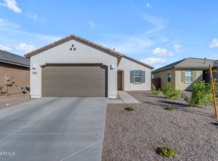 2732 E Trail Blazer Dr, San Tan Valley, AZ 85140