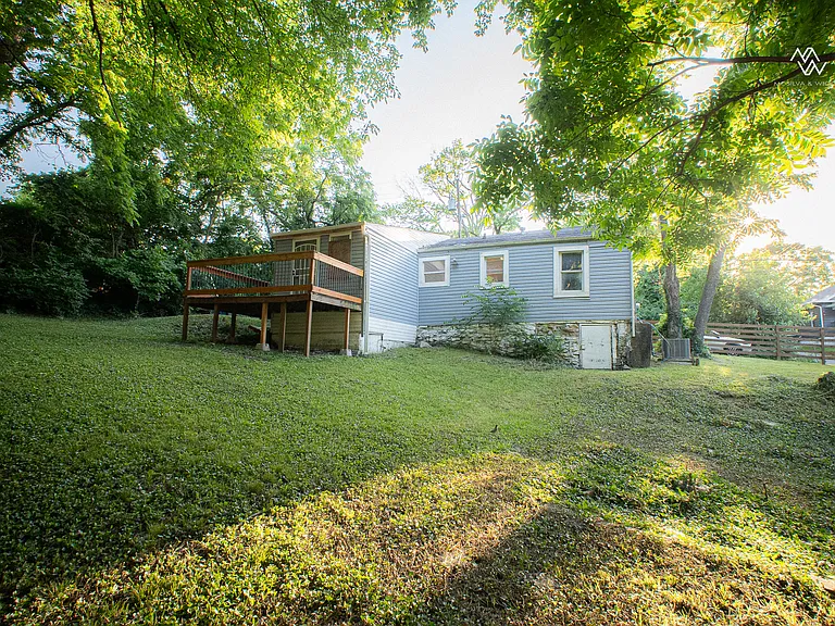 6041 Jackson Ave — Photo 18