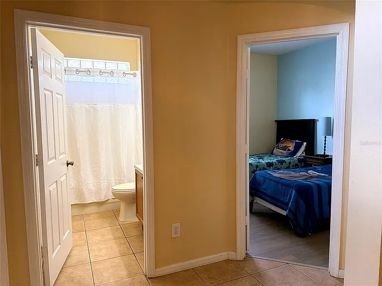 8127 Fan Palm Way — Photo 13