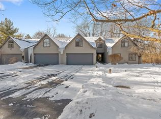 4826 Huntwood Path, Manlius, NY 13104