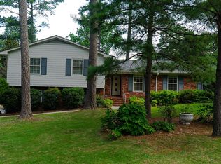 1828 Seneca Rd, Vestavia Hills, AL 35216