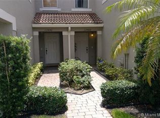 12492 SW 54th St, Hollywood, FL 33027