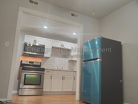 2nd image of 353 E 55th Pl