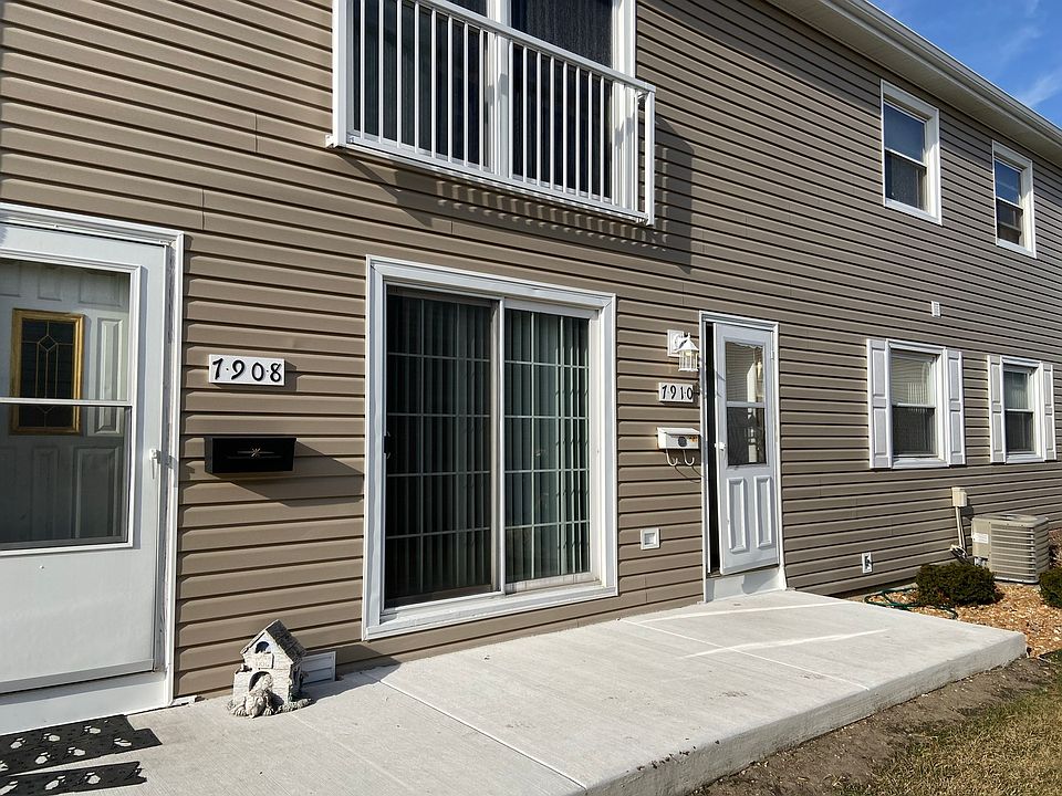 1st image of 7910 163rd Ct #182