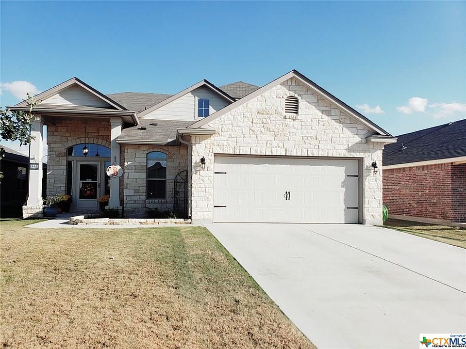1st image of 1223 Emerald Gate Dr