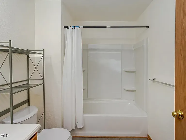 411 Waybridge Rd — Photo 23
