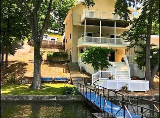 361 Old Oak Bend Dr, Sunrise Beach, MO 65079