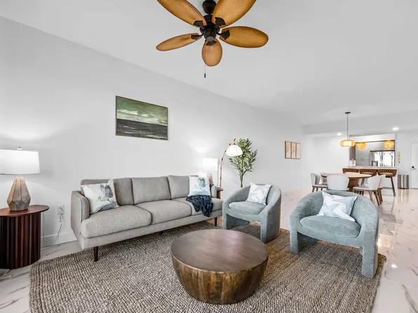 605 Kemp St, Merritt Island, FL