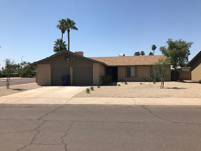 1st image of 1659 E Bishop Dr
