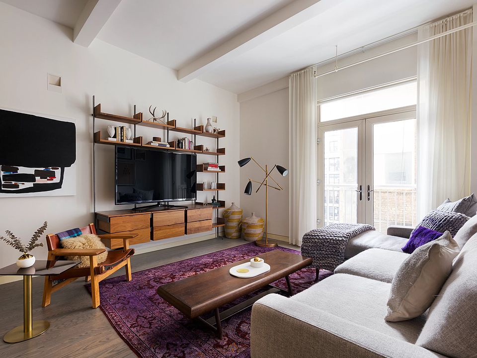 1st image of 16 W 19th St APT 8F