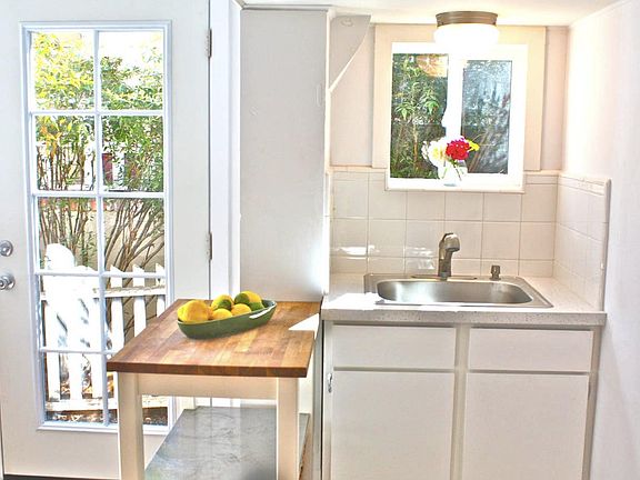 2nd image of 284 E Blithedale Ave #2