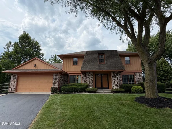 411 Hertford Ct, Maumee, OH 43537