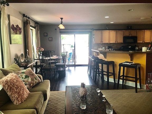 4th image of 7 Dover Pl