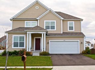 1379 Park Meadow Dr, Marysville, OH 43040