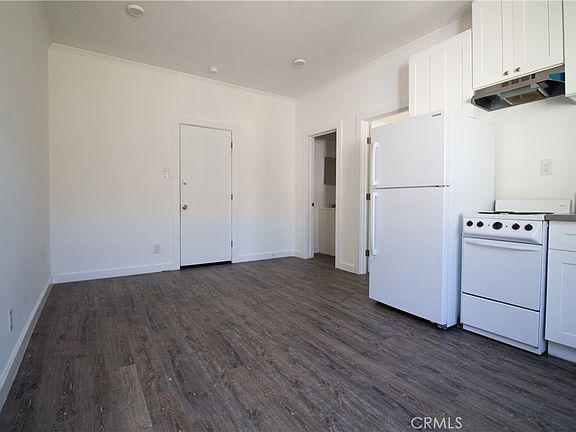 2nd image of 1411 S Burlington Ave APT 30