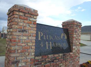 4702 Pontchartrain Dr, Slidell, LA 70458