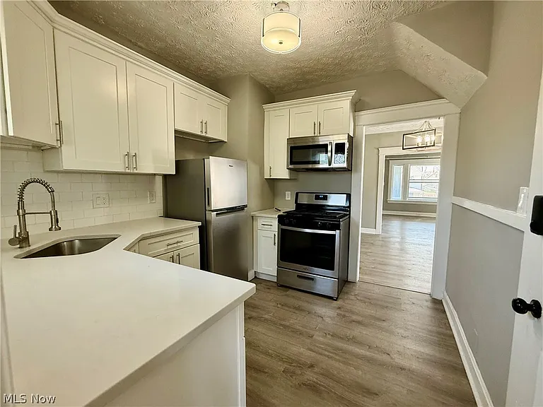 1265 Marlowe Ave — Photo 7