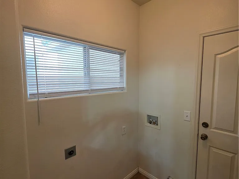 1423 Orange Jubilee Rd — Photo 34
