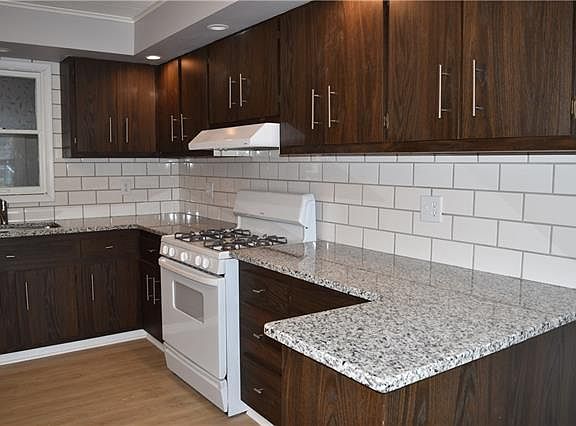 2nd image of 9 Peter Scott Dr