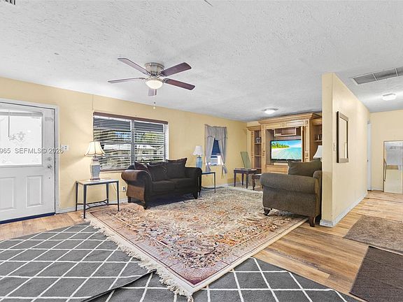4th image of 3108 Mura Dr