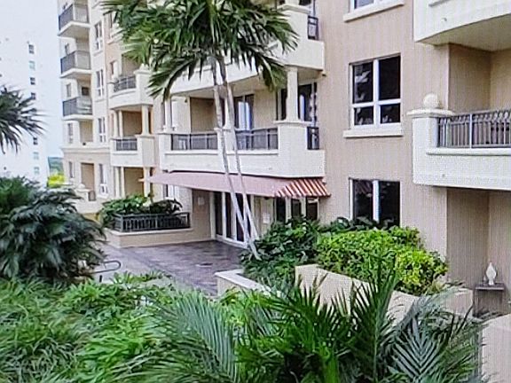 4th image of 3232 Coral Way APT 704