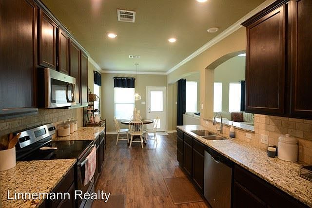 1st image of 1110 Ewell Ct