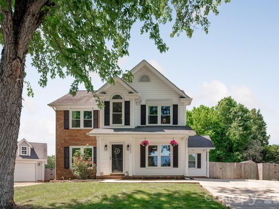 14442 Planters Knob Ln, Charlotte, NC 28273