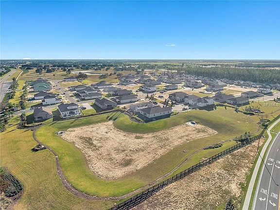 3rd image of 7407 Pomelo Grove Dr