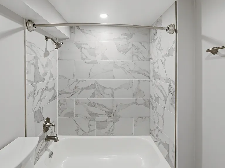 2388 Champlain St NW #1 — Photo 10