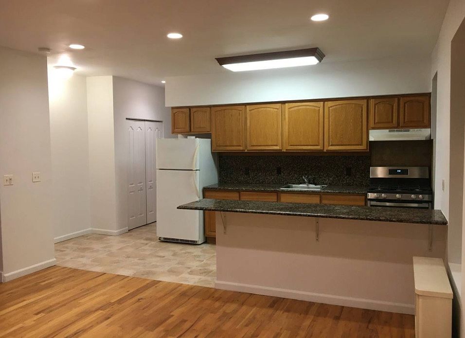 1st image of 23-28 24th St #2