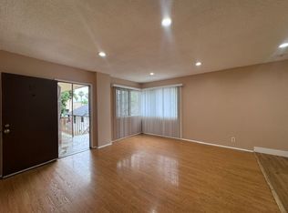 920 E 6th St APT 10, Long Beach, CA 90802