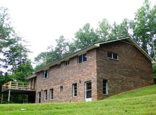 980 Windy Gap Rd, Franklin, NC 28734