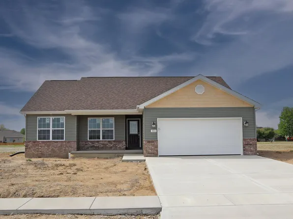 404 Hodges Ct, Chatham, IL 62629
