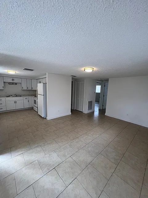 5331 Lemon St #5331